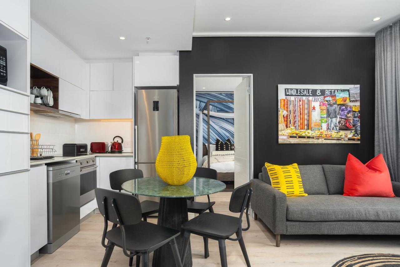 16 On Bree Luxury Apartments 开普敦 外观 照片