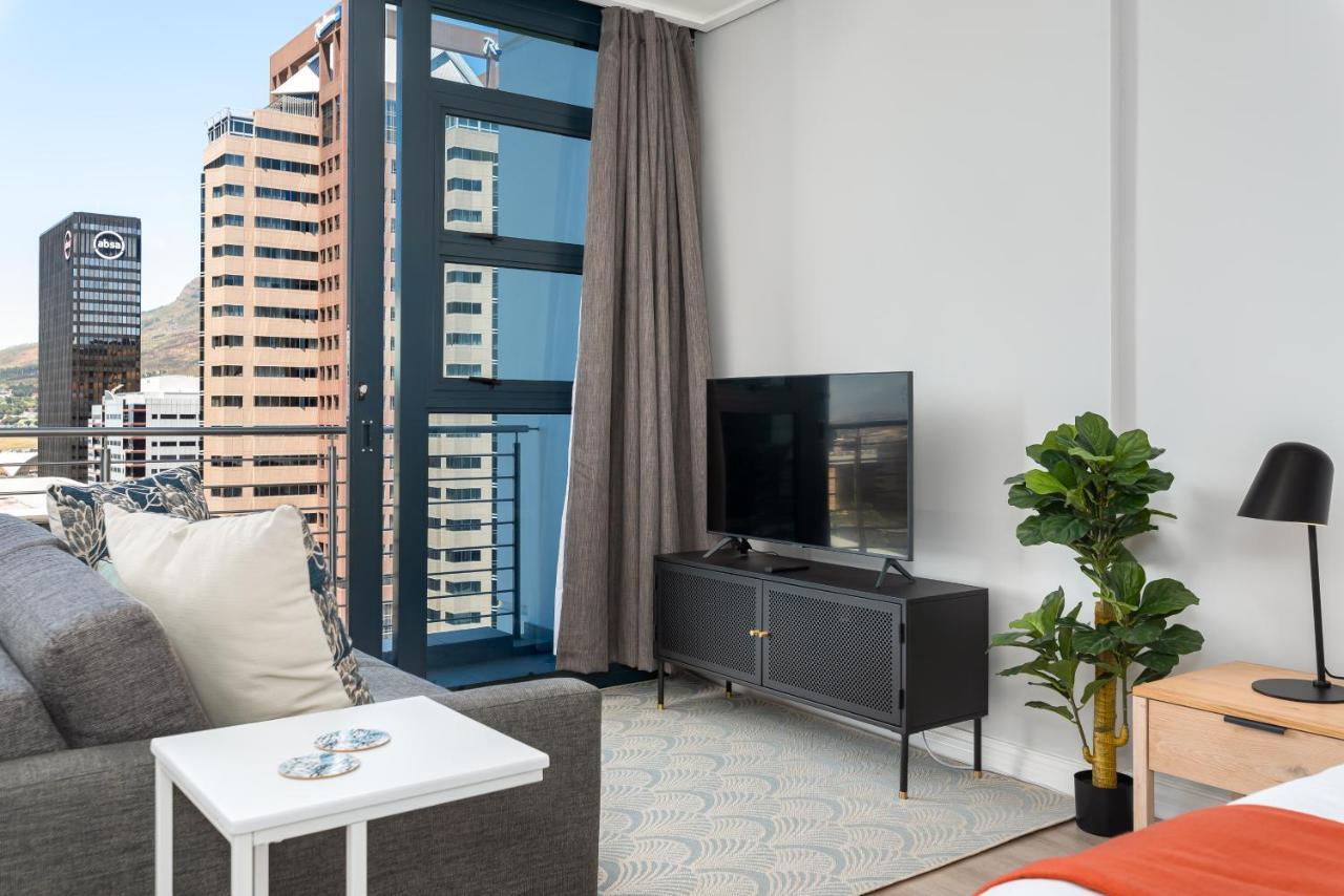 16 On Bree Luxury Apartments 开普敦 外观 照片