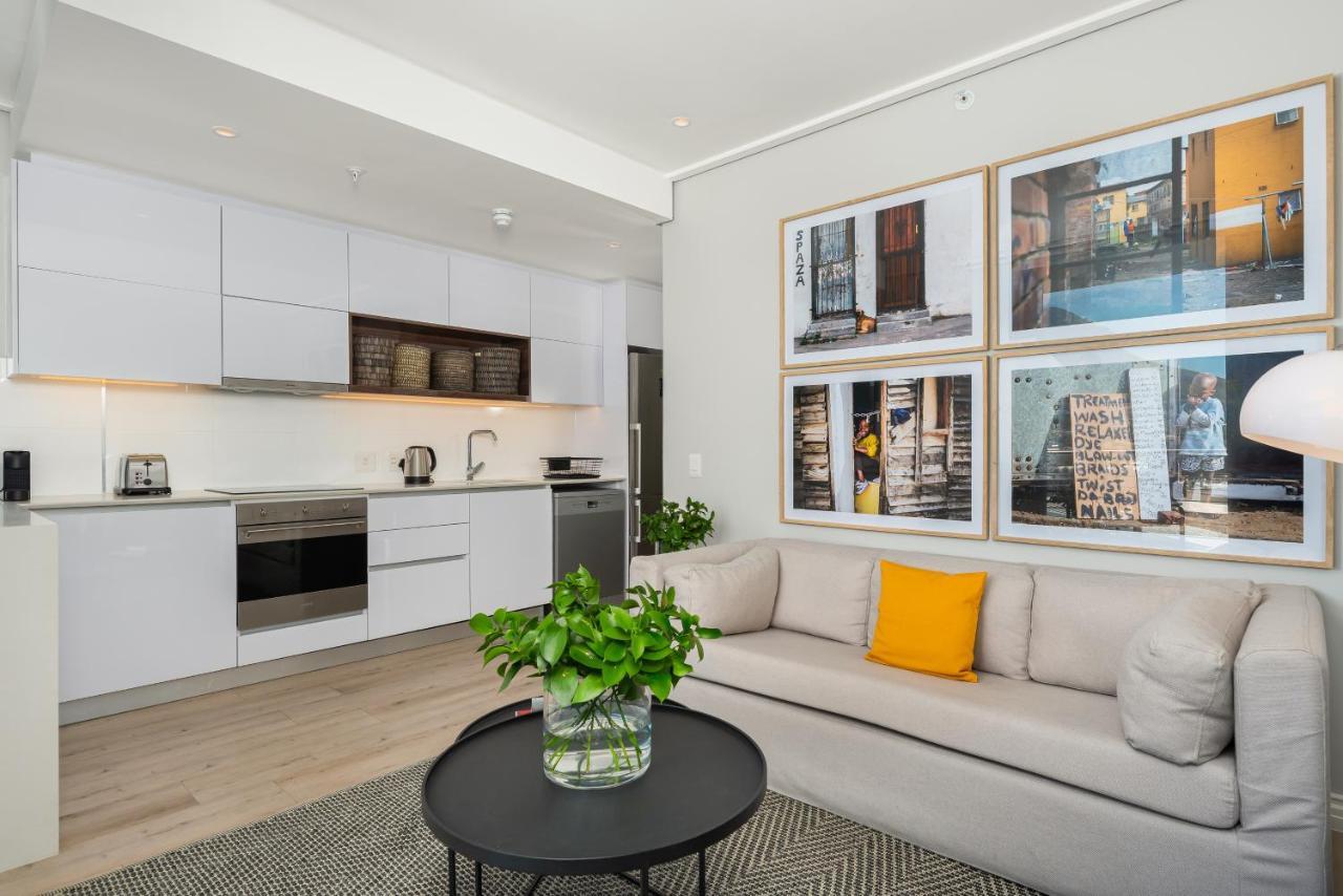 16 On Bree Luxury Apartments 开普敦 外观 照片