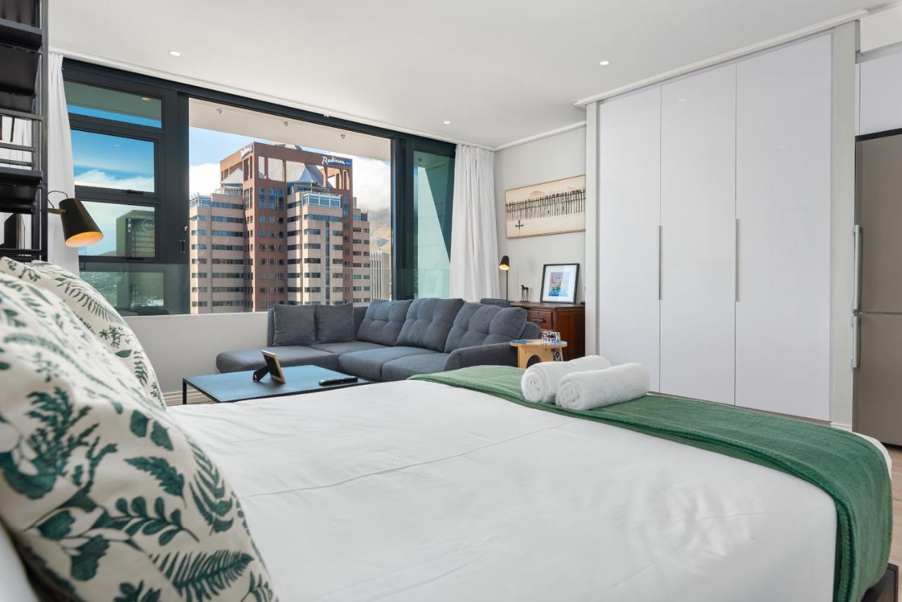 16 On Bree Luxury Apartments 开普敦 外观 照片
