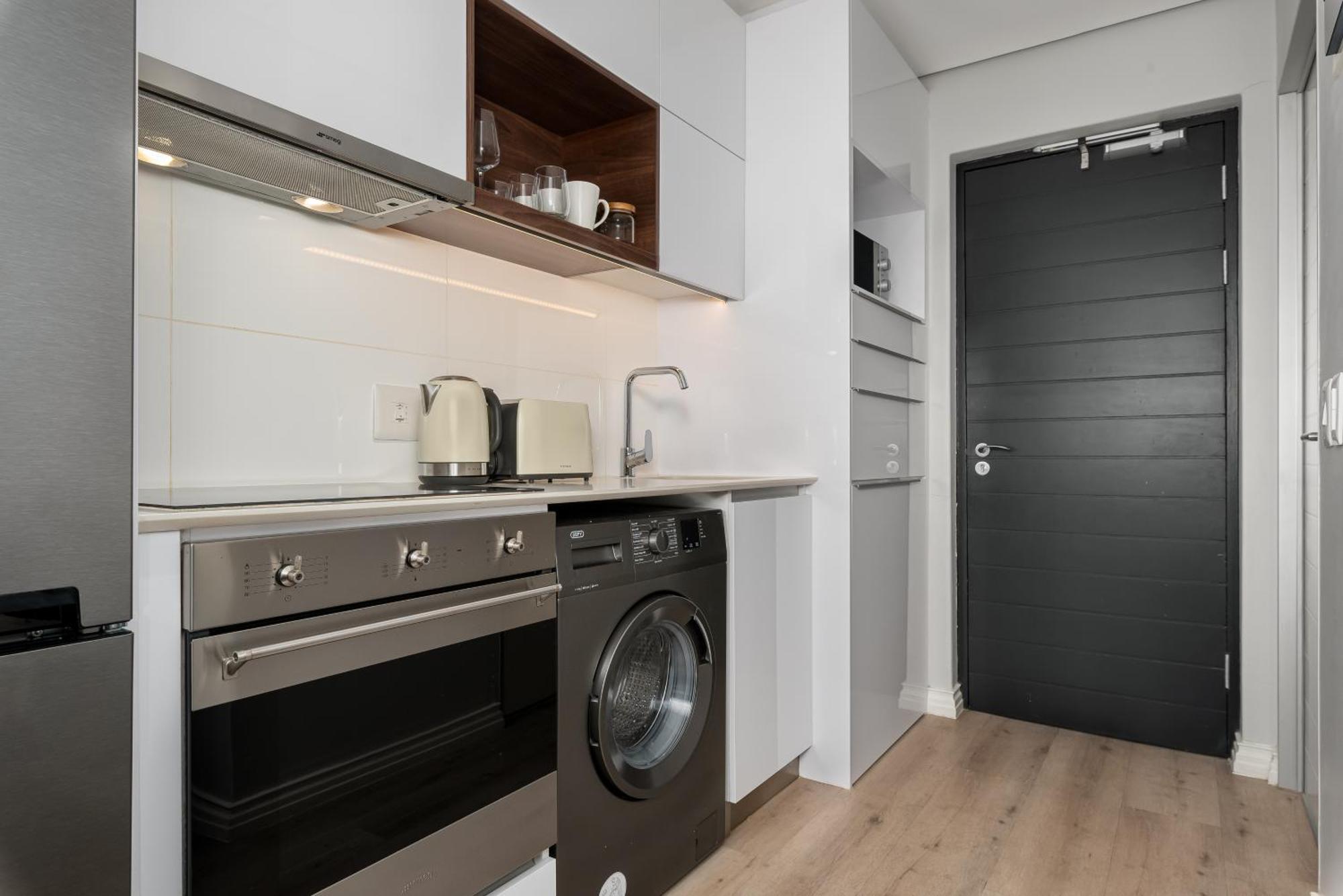 16 On Bree Luxury Apartments 开普敦 外观 照片