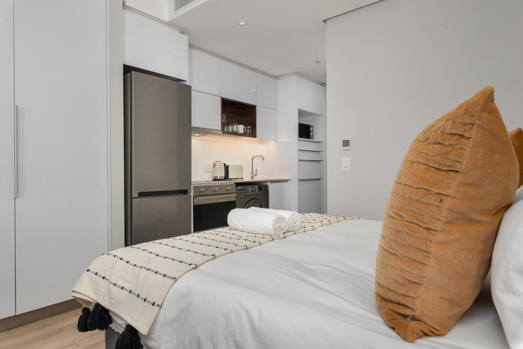 16 On Bree Luxury Apartments 开普敦 外观 照片