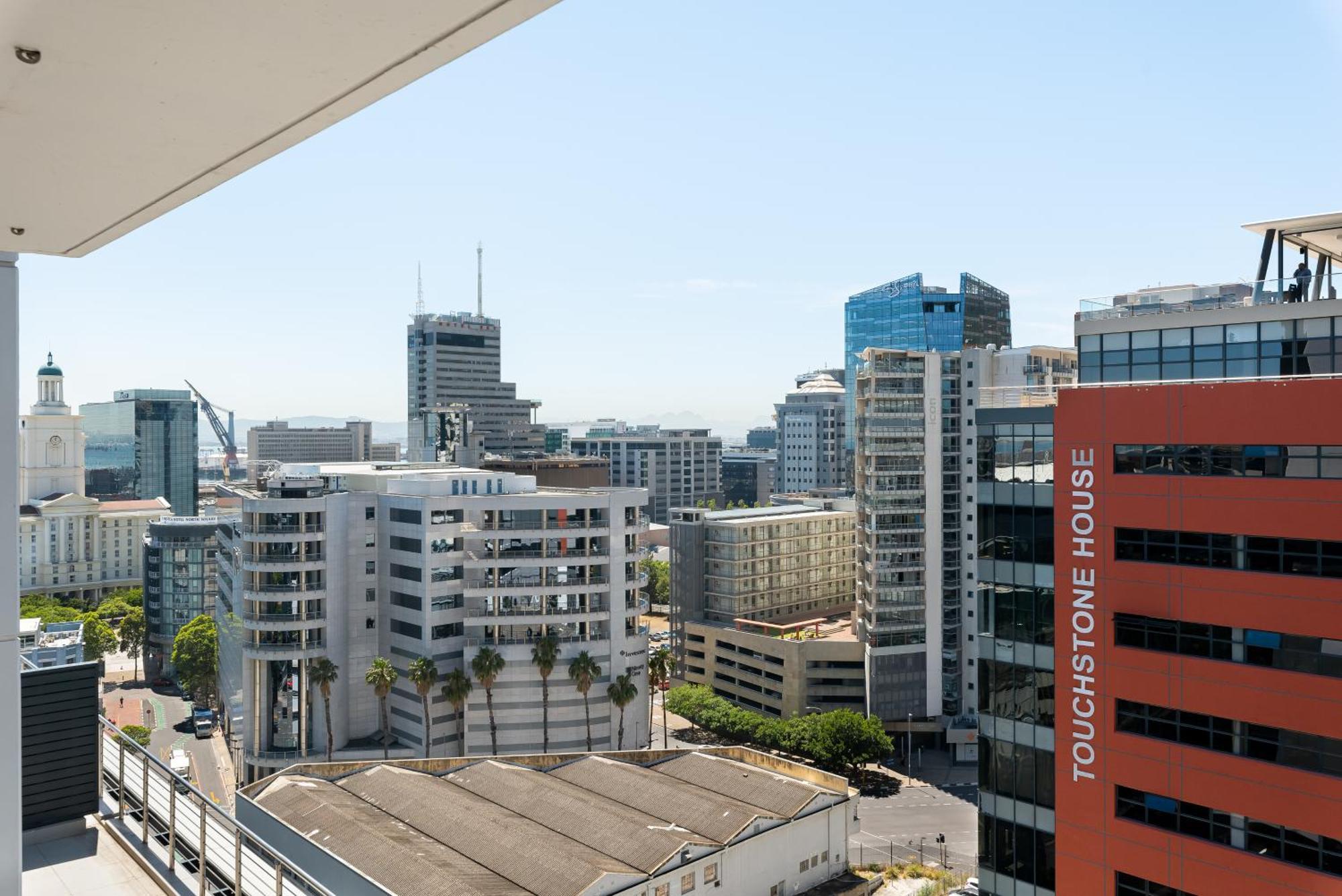 16 On Bree Luxury Apartments 开普敦 外观 照片