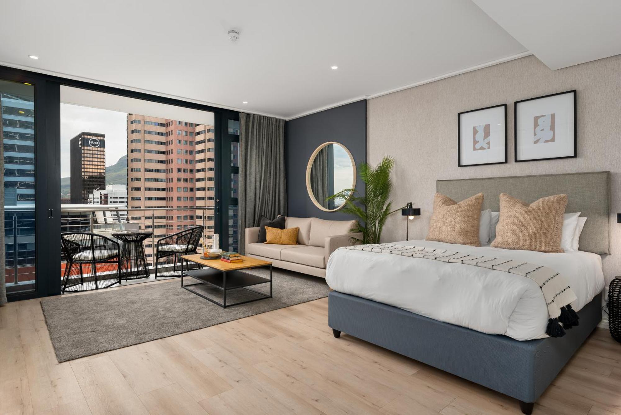 16 On Bree Luxury Apartments 开普敦 外观 照片