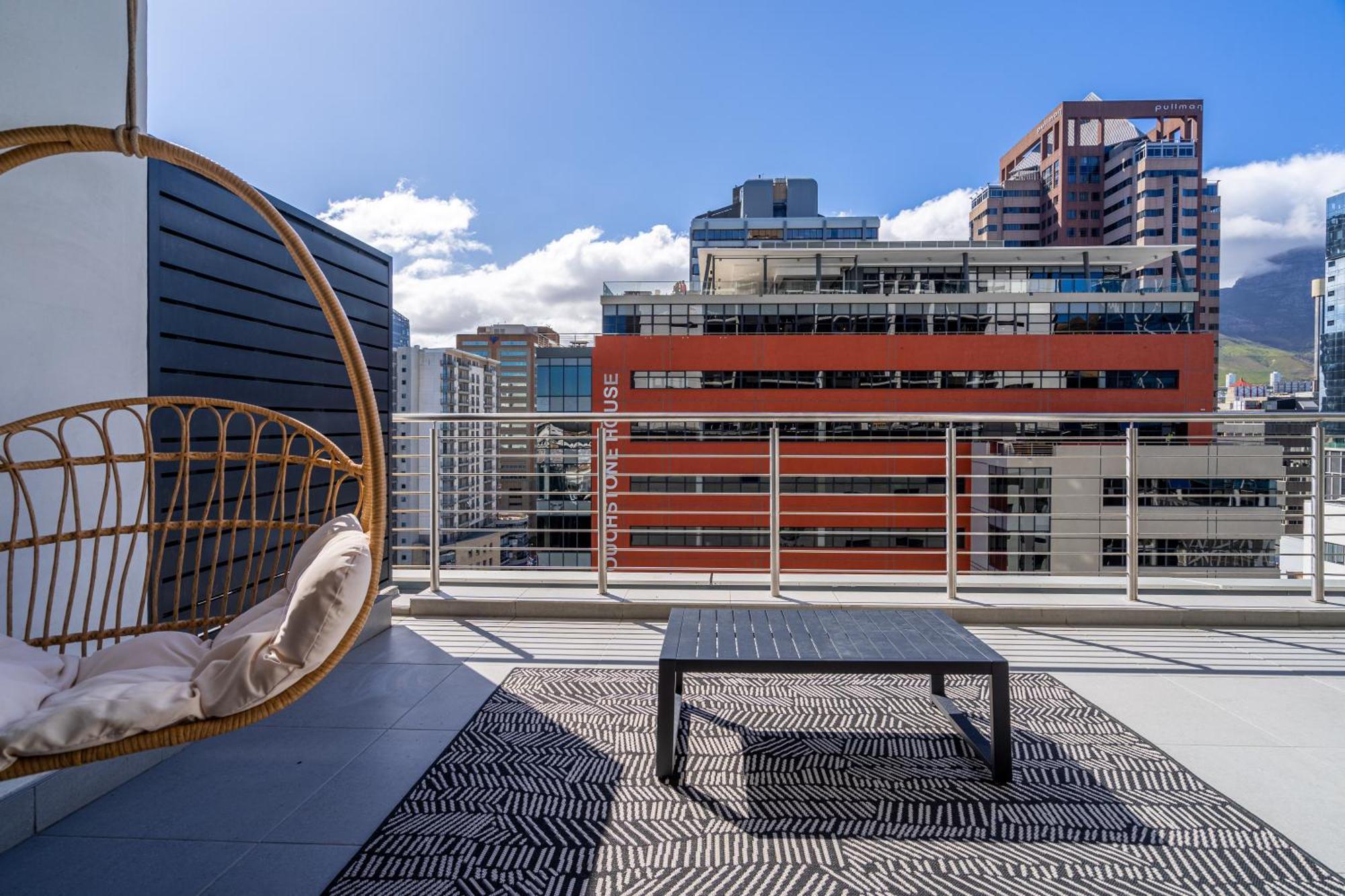16 On Bree Luxury Apartments 开普敦 外观 照片